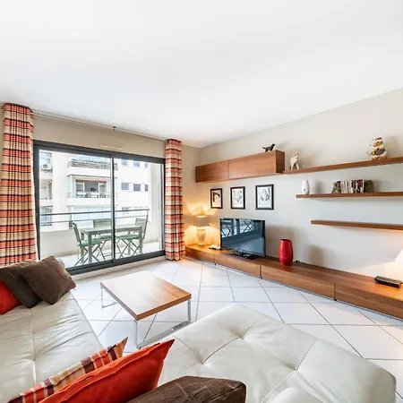 Lägenhet Jardin Florian, 8/10 Rue Victor Cousin, *